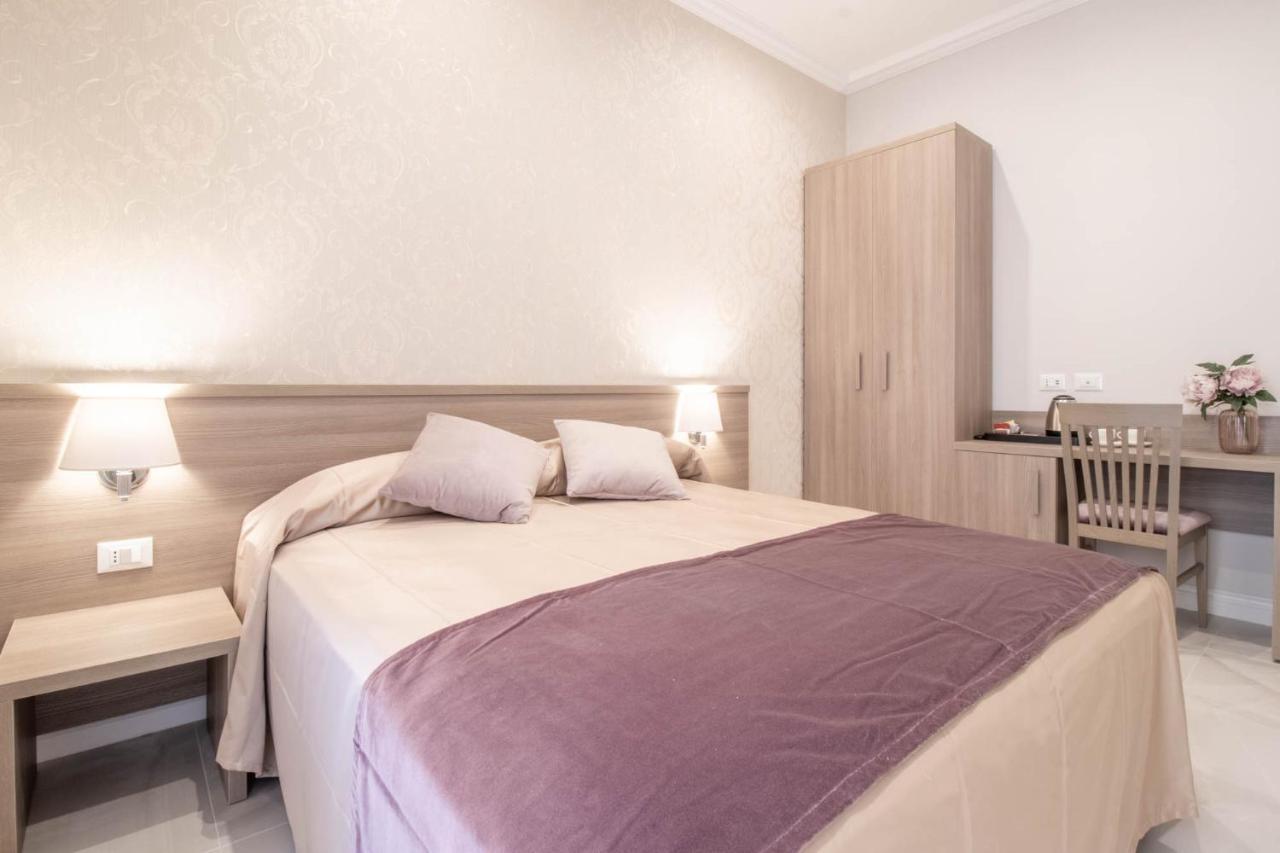 Dany Guest House Rzym Zewnętrze zdjęcie