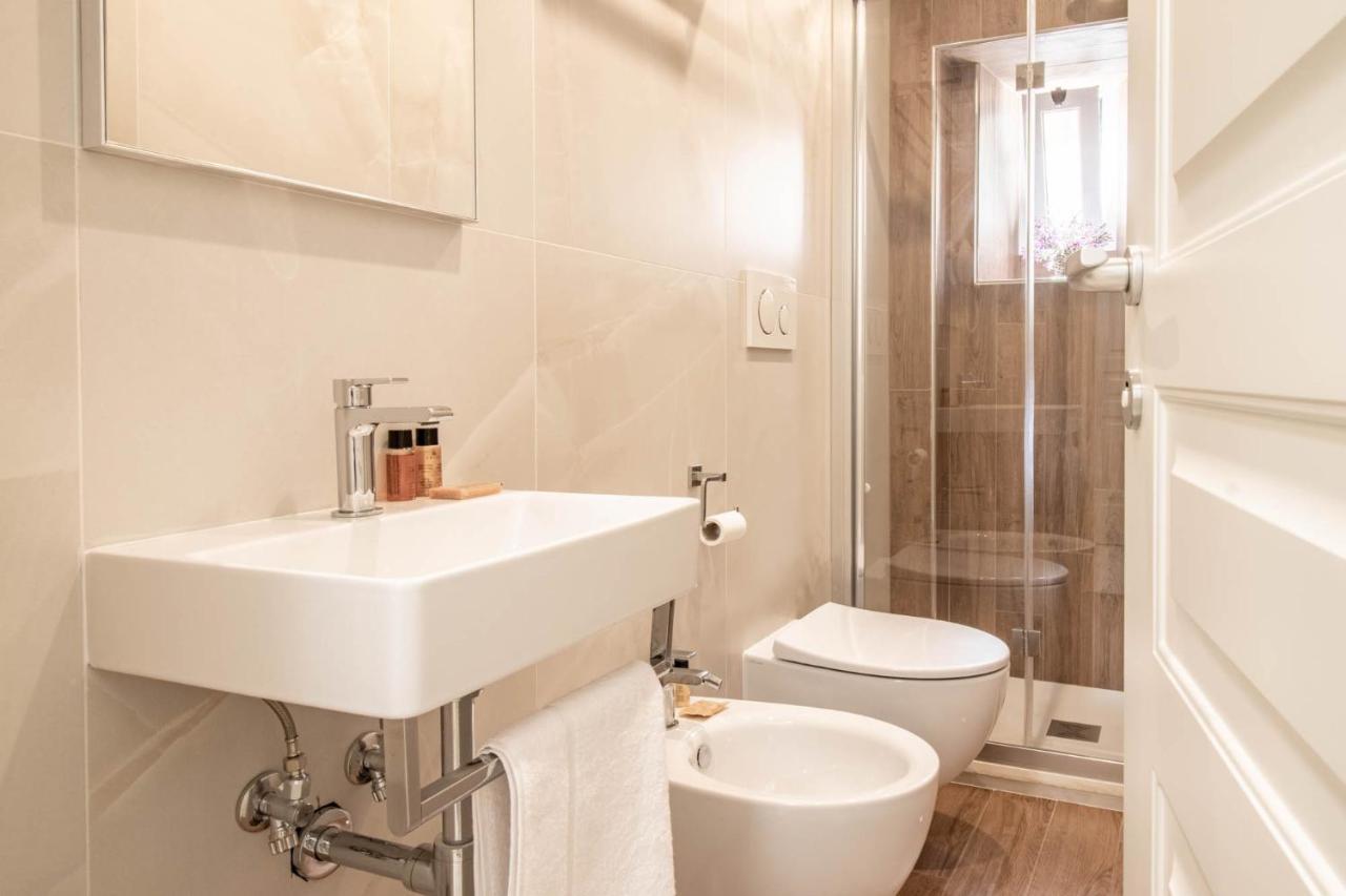 Dany Guest House Rzym Zewnętrze zdjęcie