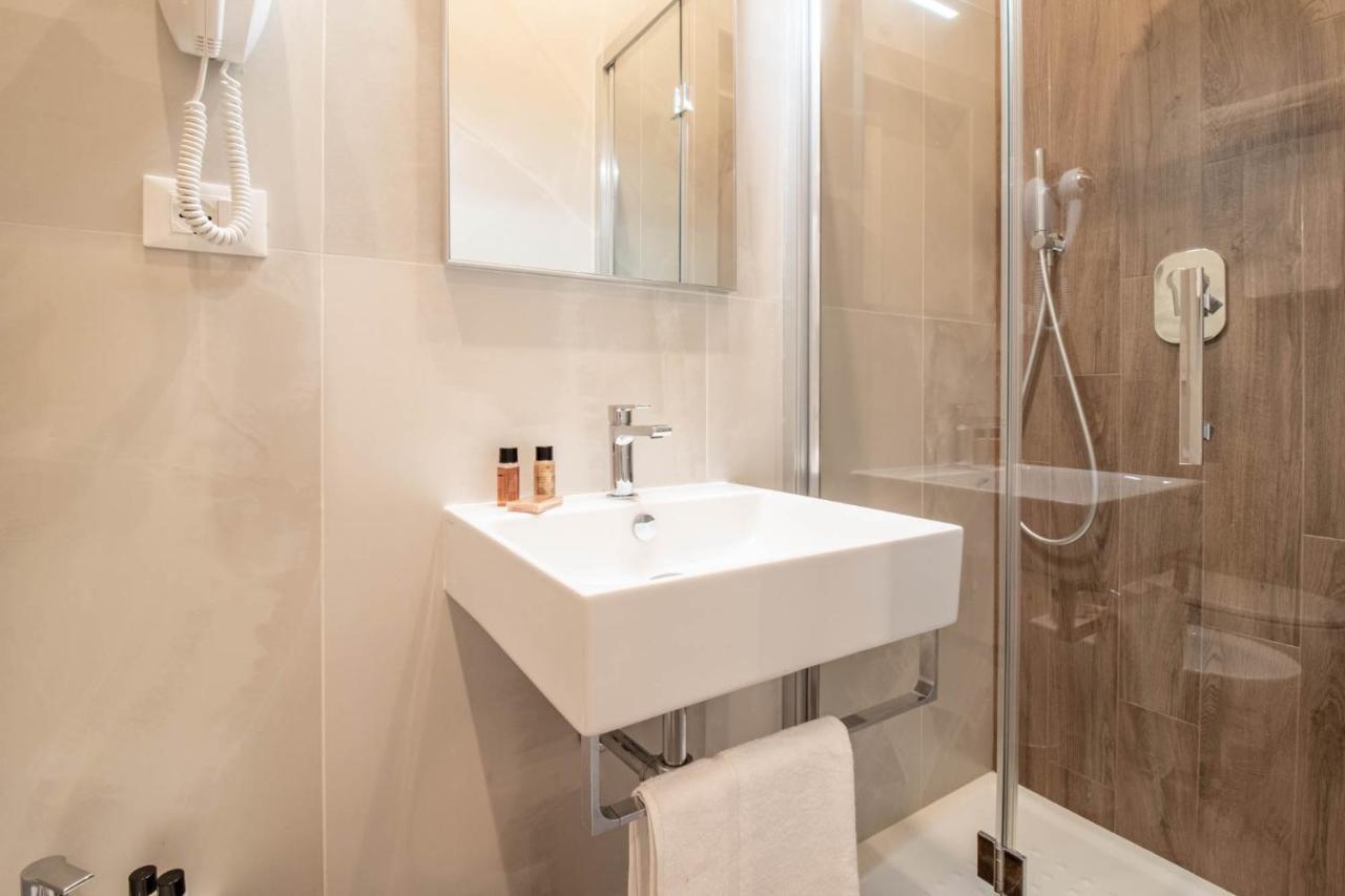 Dany Guest House Rzym Zewnętrze zdjęcie